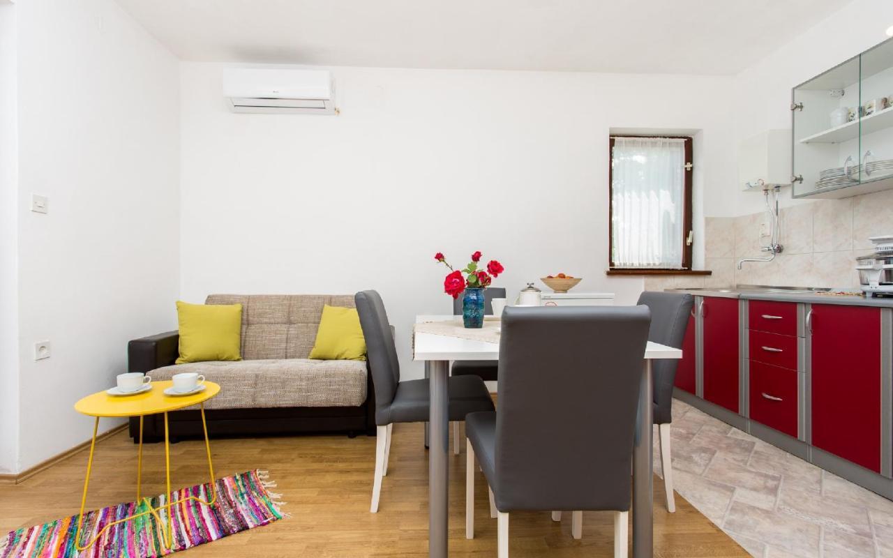 שילו Apartman Broznic מראה חיצוני תמונה