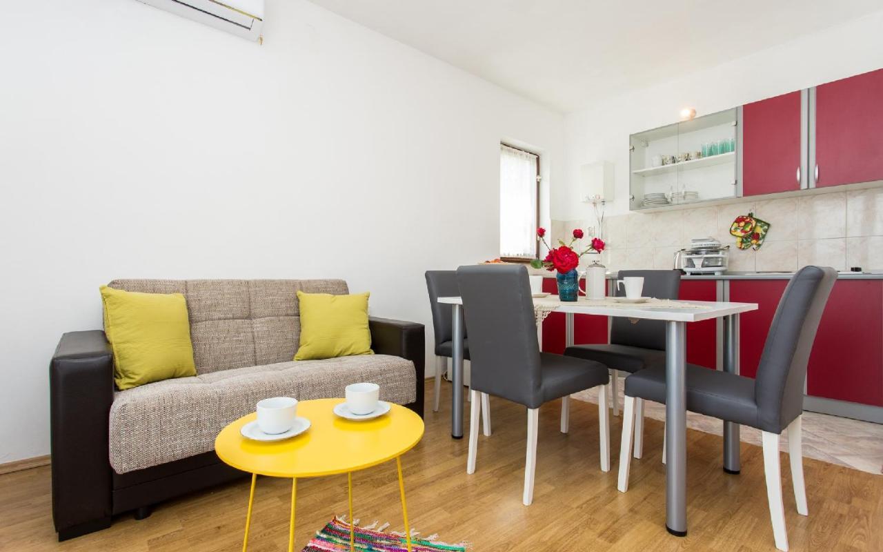 שילו Apartman Broznic מראה חיצוני תמונה
