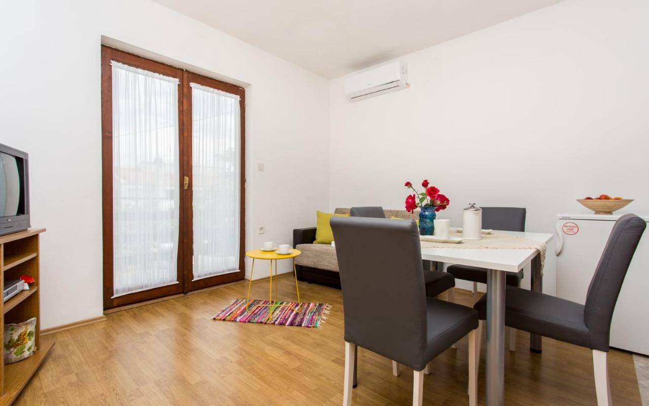 שילו Apartman Broznic מראה חיצוני תמונה